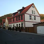 公寓 Gaestehaus Troebs