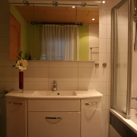 Apartment Gaestehaus Troebs *