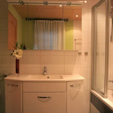 Gaestehaus Troebs *